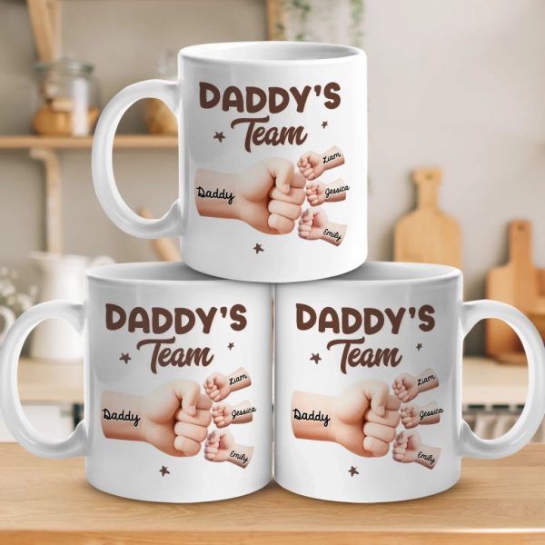 Captain Daddy And His Crew - Family Personalized Custom Mug - Father's Day, Gift For Dad, Grandpa
