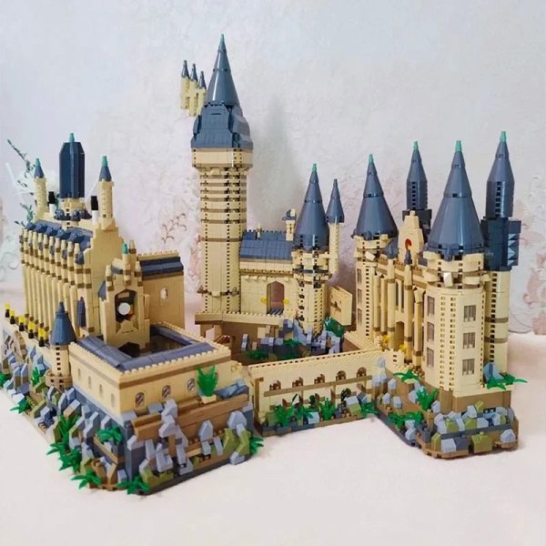 City Creative Medieval Magic Castle Series School Architecture Palace Model Building Blocks