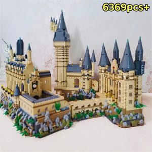 City Creative Medieval Magic School Castle Famous Architecture Palace Model Building Blocks