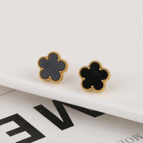 Gold Plated Five Leaf Flower Adjustable Bracelet