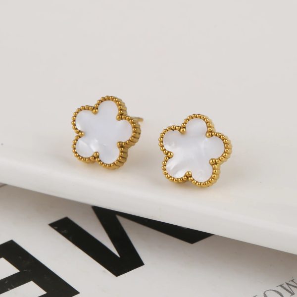 Gold Plated Five Leaf Flower Adjustable Bracelet