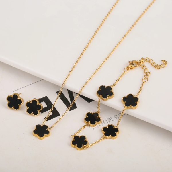 Gold Plated Five Leaf Flower Adjustable Bracelet