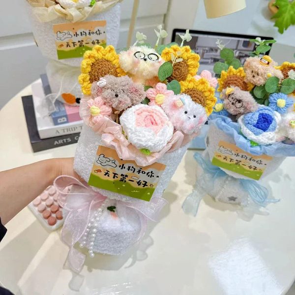 Handmade Crochet Rose and Sunflower Bouquet for Special Occasions