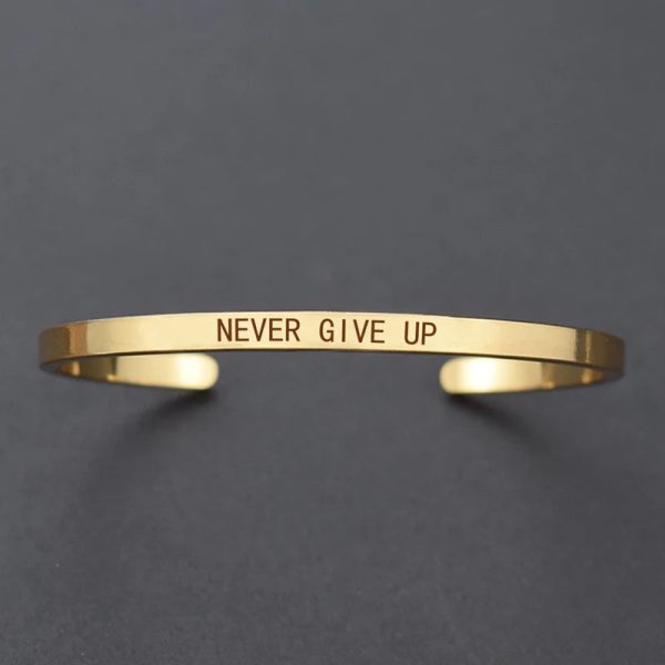 Inspirational Quotes Cuff Bracelet " DON'T WORRY BE HAPPY " Metal Engraved Bracelet