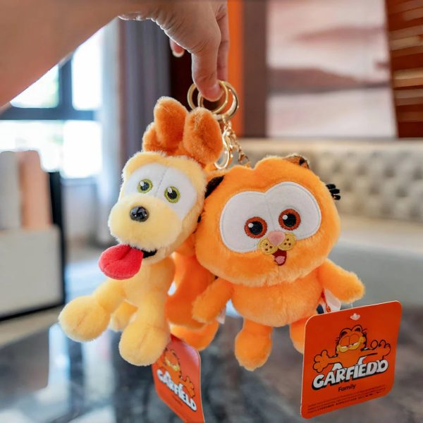 Lovely Garfield Plush: Adorable Lazy Cat Pendant for Anime Fans
