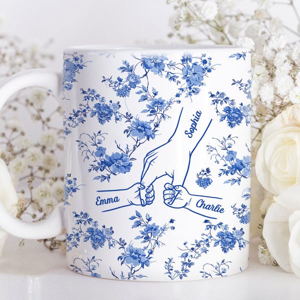 Mom & Kids Hands Holding Outline Chinoiseries Pattern Personalized Mug