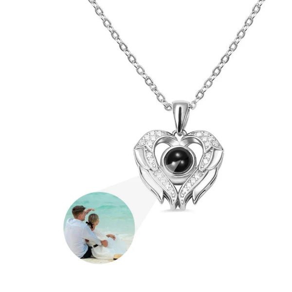 Personalized Heart Photo Projection Necklace with 100 Languages