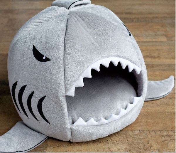 Shark Mouth Pet Bed