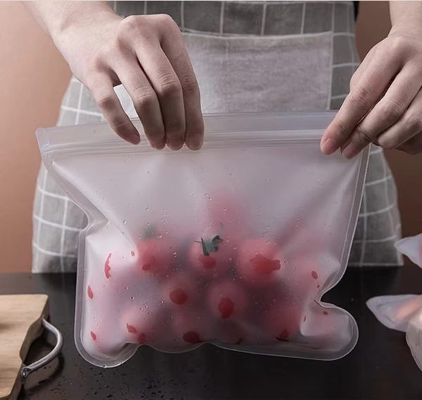 Silicone Food Storage Containers Stand-Up Zip-Shut Bags
