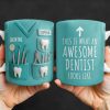 This Is What An Awesome Dentist Looks Like, Arrow and Text - Personalized Custom Coffee Mug - GRAD312_MG