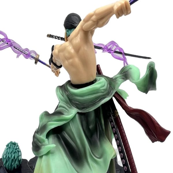 Three Thousand Worlds Zoro Figure