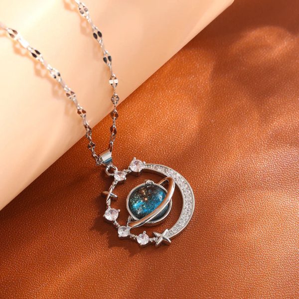 Titanium Steel Star Pendant Necklace in Gold Tone